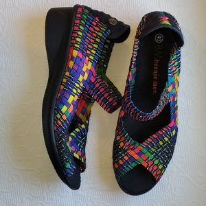 Bernie mev. multi-colored peep-toe maryjanes